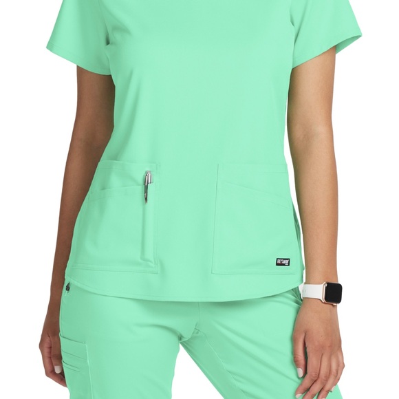Grey's Anatomy Other New Greys Anatomy Scrub Set In Mint Kiss Size